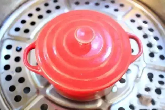 蒸出美食蛋糕,在家就可以自制美食蛋糕!