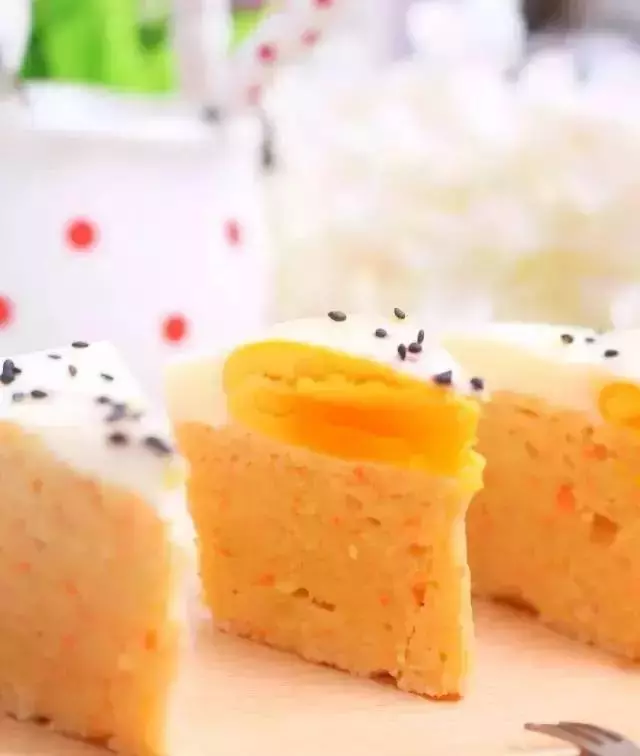 蒸出美食蛋糕,在家就可以自制美食蛋糕!