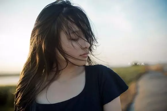 妹妹肚子「變大」,我爸逼我把老公讓給她,兩年後我讓他們痛不欲生!
