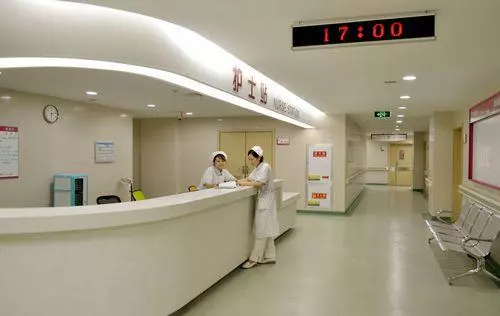 婆婆說懷孕了獎勵十萬,看到餘額時傻眼了,我選擇離婚