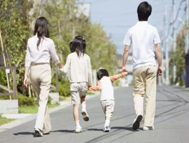 兒子從生到養婆婆都沒管,如今病了卻讓照顧,對不起我沒時間
