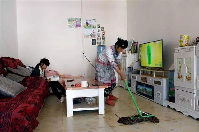 姐姐把房子借弟弟結婚,自己租房,5年後想要回房子,被弟媳威脅