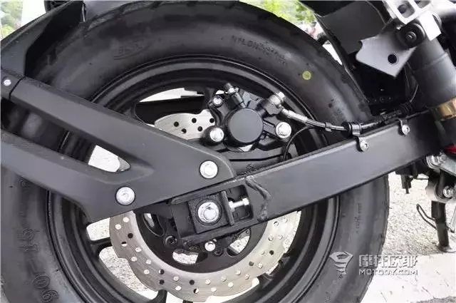 試駕報告:賽科龍RX3S雙缸休旅車,對菜鳥新手十分友好