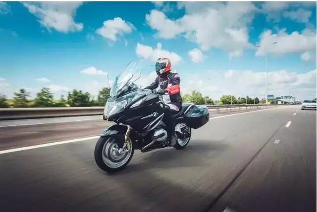 2018年度最佳摩托車評選榜單出爐,中國造的踏板車上榜