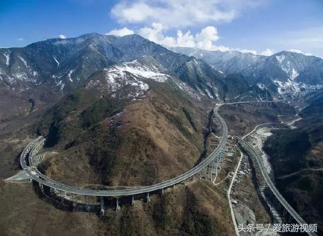 第187天:四川花了200億的雅西高速,逆天工程世界奇蹟