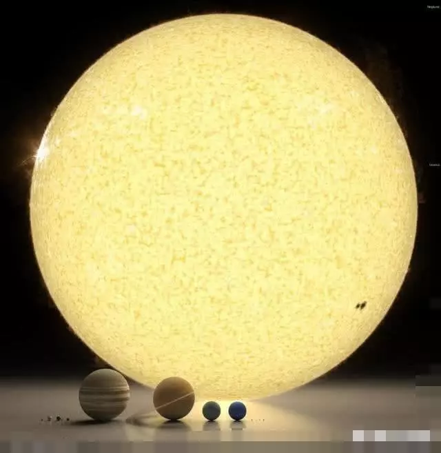 太陽光到達地球,需要8分鐘時間?我們睜眼就能看到太陽!誰最快