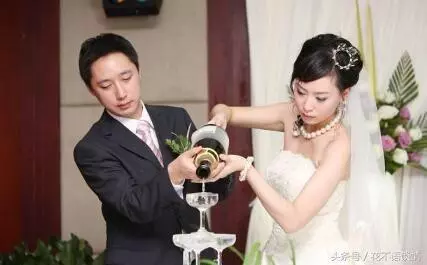 姑姑把我養大,結婚送5萬嫁妝,她生日回去一趟,我和老公離婚了