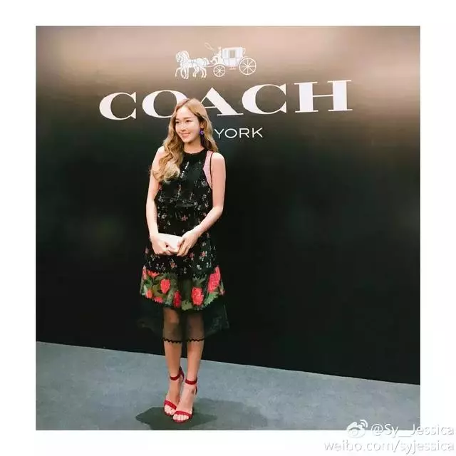 從亞洲最美面孔到最會賺錢的女總裁,29歲的她成了真正的白富美