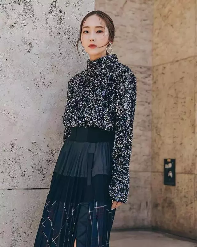 從亞洲最美面孔到最會賺錢的女總裁,29歲的她成了真正的白富美