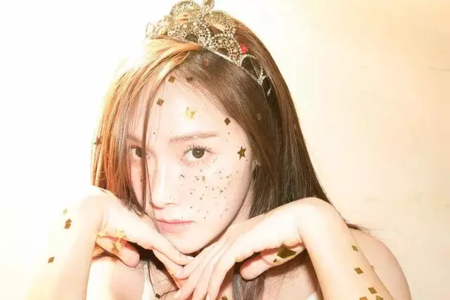 從亞洲最美面孔到最會賺錢的女總裁,29歲的她成了真正的白富美