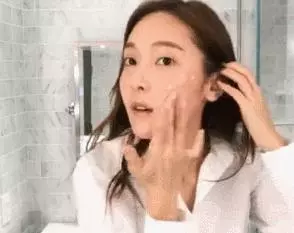 從亞洲最美面孔到最會賺錢的女總裁,29歲的她成了真正的白富美