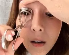 從亞洲最美面孔到最會賺錢的女總裁,29歲的她成了真正的白富美