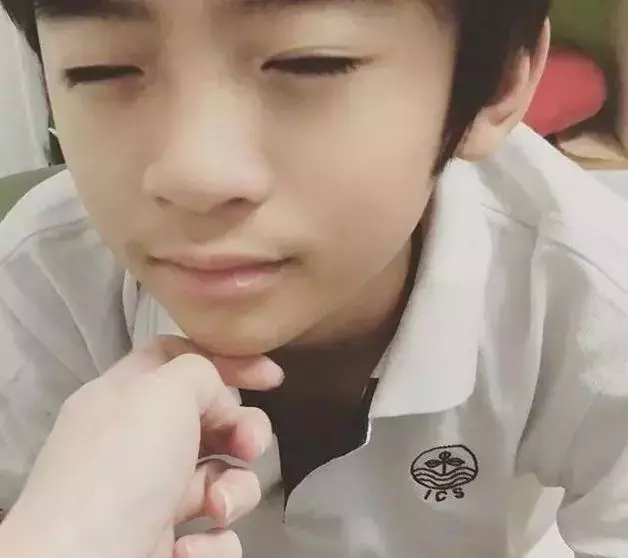 張柏芝這些照片,謝霆鋒一定不敢看,網友:忍不住落淚!