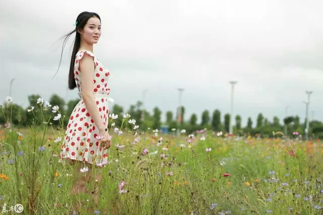 陪嫁房借給小姑子結婚,幾年了都沒搬走,婆婆勸把房子低價賣給她