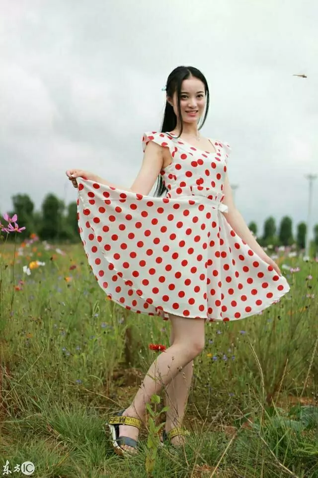 陪嫁房借給小姑子結婚,幾年了都沒搬走,婆婆勸把房子低價賣給她