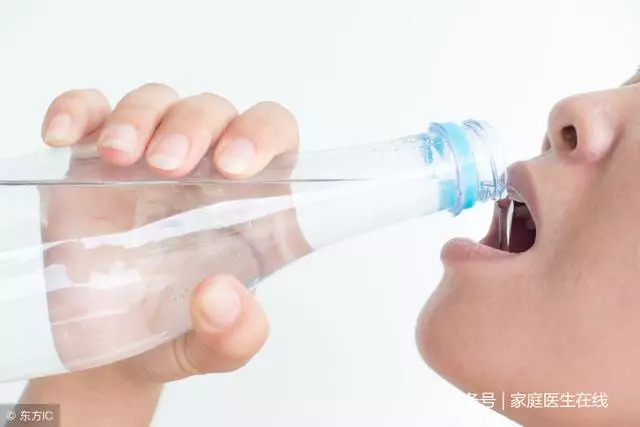 喝水太多會引起腎損傷,甚至是水中毒?求你別再杞人憂天了