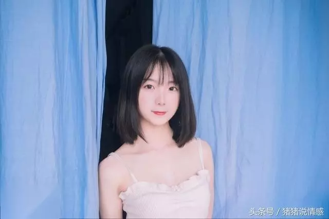 「阿姨,您的女兒太優秀了,我配不上她,就不影響您的錢途了」