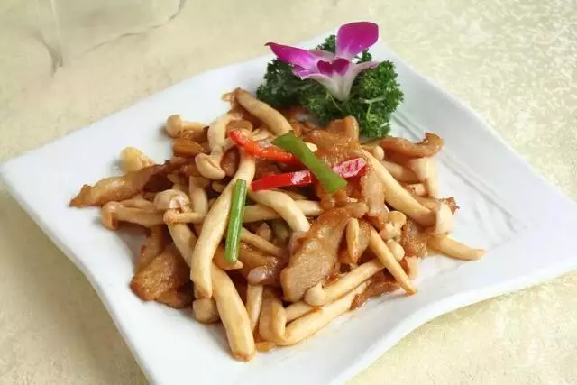 幾分鐘就上桌的素菜,餐桌上的不二之選!還不快來學?