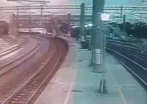 這一刻前,台鐵司機一路求援了43分鐘!(實錄)