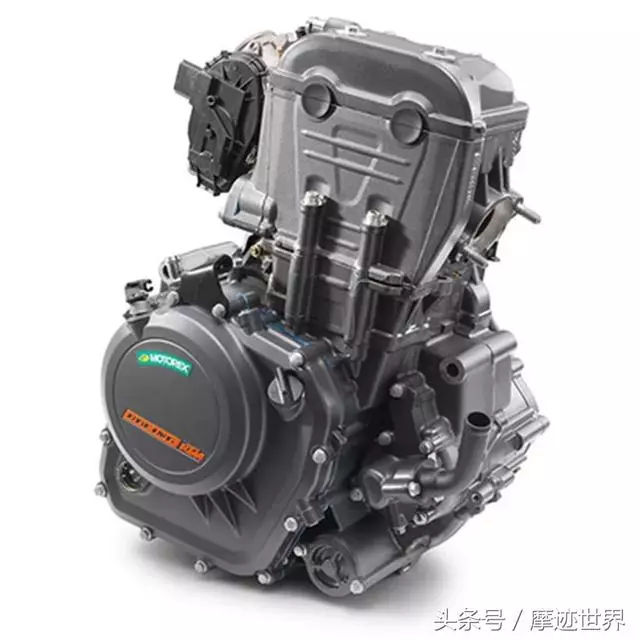 34980,最強進口250摩托車KTM 250DUKE入市,網友:馬力驚人!
