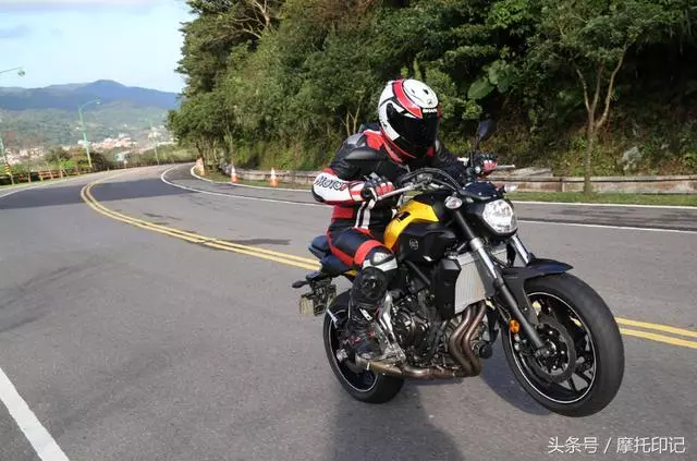 保養:掛擋摩托車騎行中,不愛換擋會帶來哪些危害?摩友:懶=毀