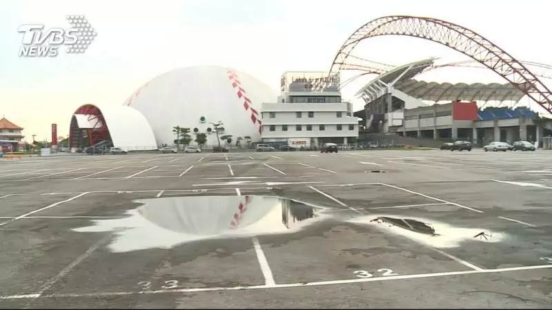 台中蓋巨蛋了沒? 盧秀燕嗆林佳龍只喊口號