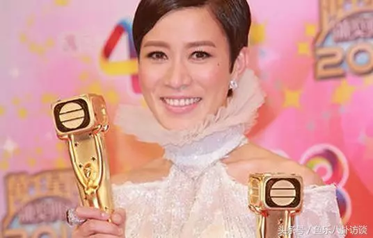 有人出道即是巔峰,她卻從低谷開始一步步成為TVB的大花旦