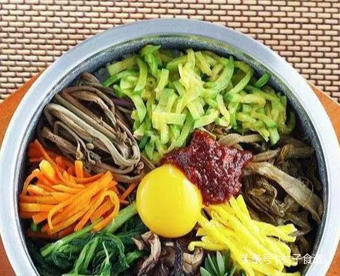 9款韓國經典料理,韓式泡菜、參雞湯等,快來試做一道嘗嘗看吧