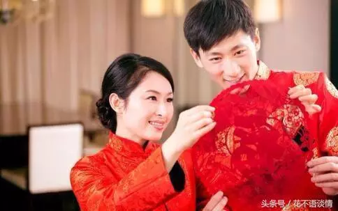 去小姑子家做客,我買了兩斤葡萄,聽小外甥說一話,我摔了碗筷