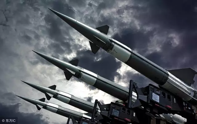 火箭軍公布一大消息,美軍大呼:中國又多了個世界第一!