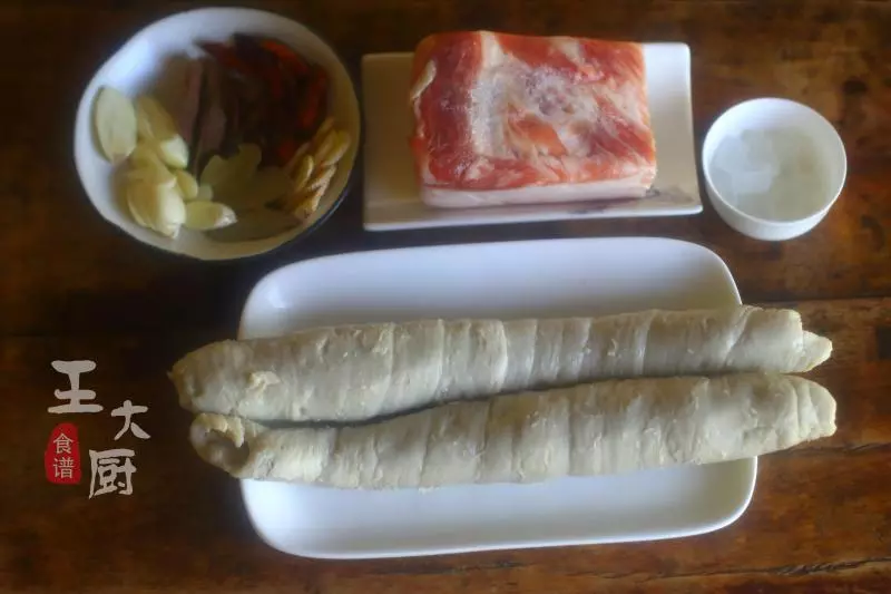 鹵麵筋的正確做法,下酒下飯都好吃,美味不長肉,做法還簡單