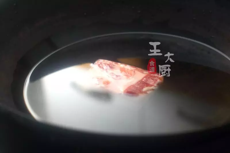 鹵麵筋的正確做法,下酒下飯都好吃,美味不長肉,做法還簡單
