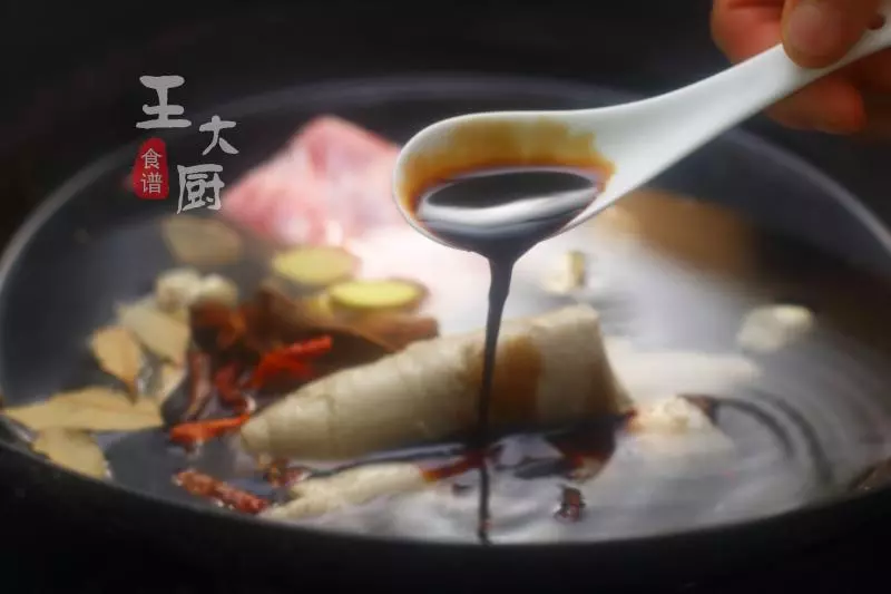 鹵麵筋的正確做法,下酒下飯都好吃,美味不長肉,做法還簡單