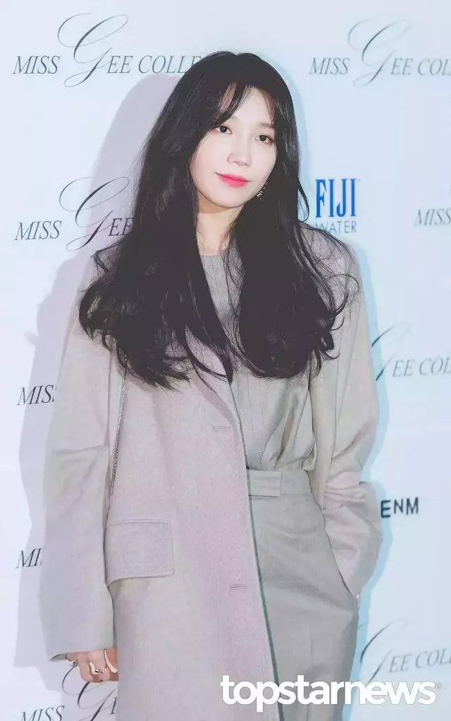 韓國偶像團體回歸熱潮中的女Solo歌手,IU、韶宥、鄭恩地等!