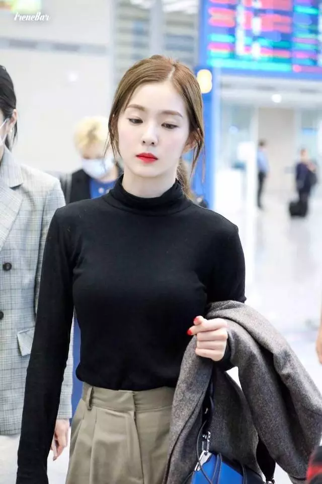 裴姐slay!看韓國人怎麼吹捧irene:大企業老闆娘,在我心中拘留