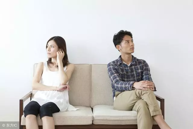 離異女懷孕欲再婚,她向男方提出要求:把房子過給前夫兒子!