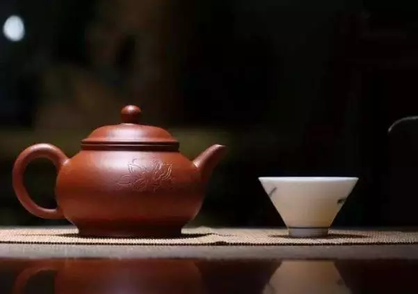 心理學:四個茶壺你最不喜歡的是哪個?測你過不去的磨難是什麼