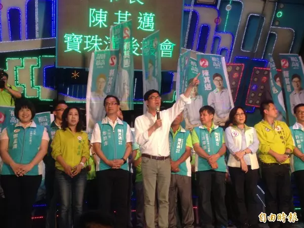 駁斥總統牌失靈?陳其邁:歡迎小英輔選