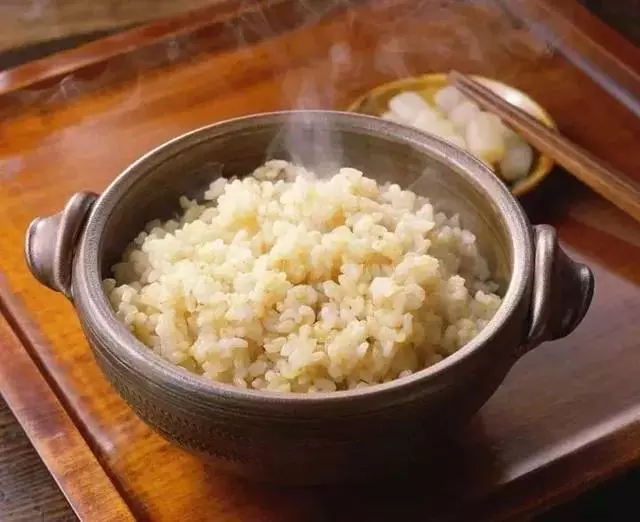 煮米飯時加點這個,比藥還管用!氣色好了,腰都變細了
