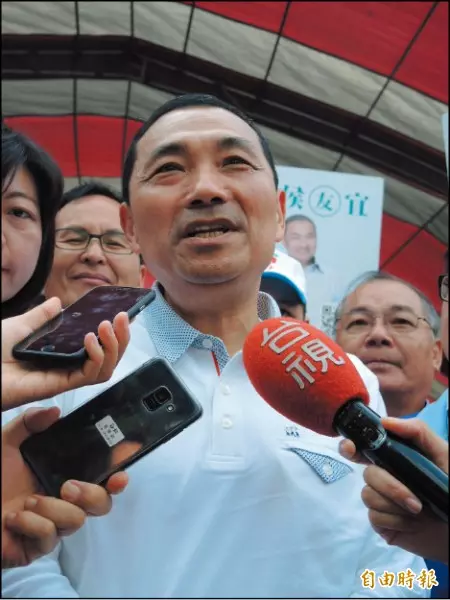 轟侯友宜六都唯一不辯論 蘇貞昌:新北市民就這樣被比下去嗎?