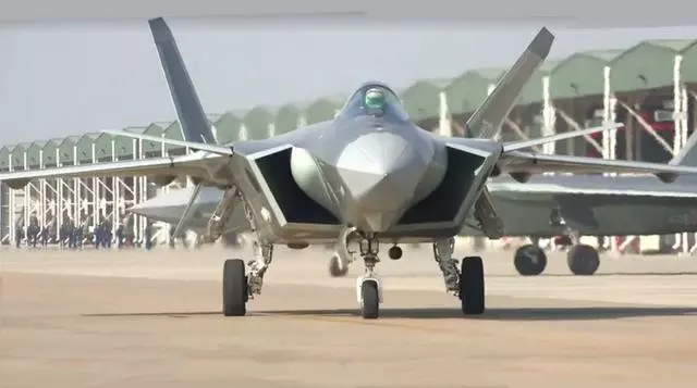 西方人:12年後中國擁有500架五代戰機,屆時連美軍也不敢再挑釁
