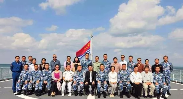 中國解放軍撤僑行動!有2次出動軍艦載滿飛彈,當地武裝不敢阻擾