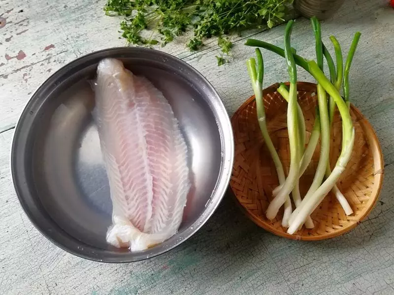 這個魚肉的做法,特別適合老人和小孩吃,沒有魚刺,營養豐富