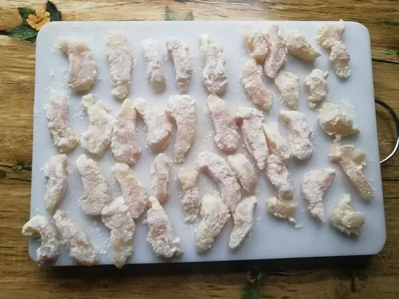 這個魚肉的做法,特別適合老人和小孩吃,沒有魚刺,營養豐富