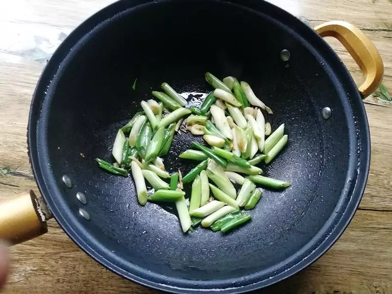 這個魚肉的做法,特別適合老人和小孩吃,沒有魚刺,營養豐富