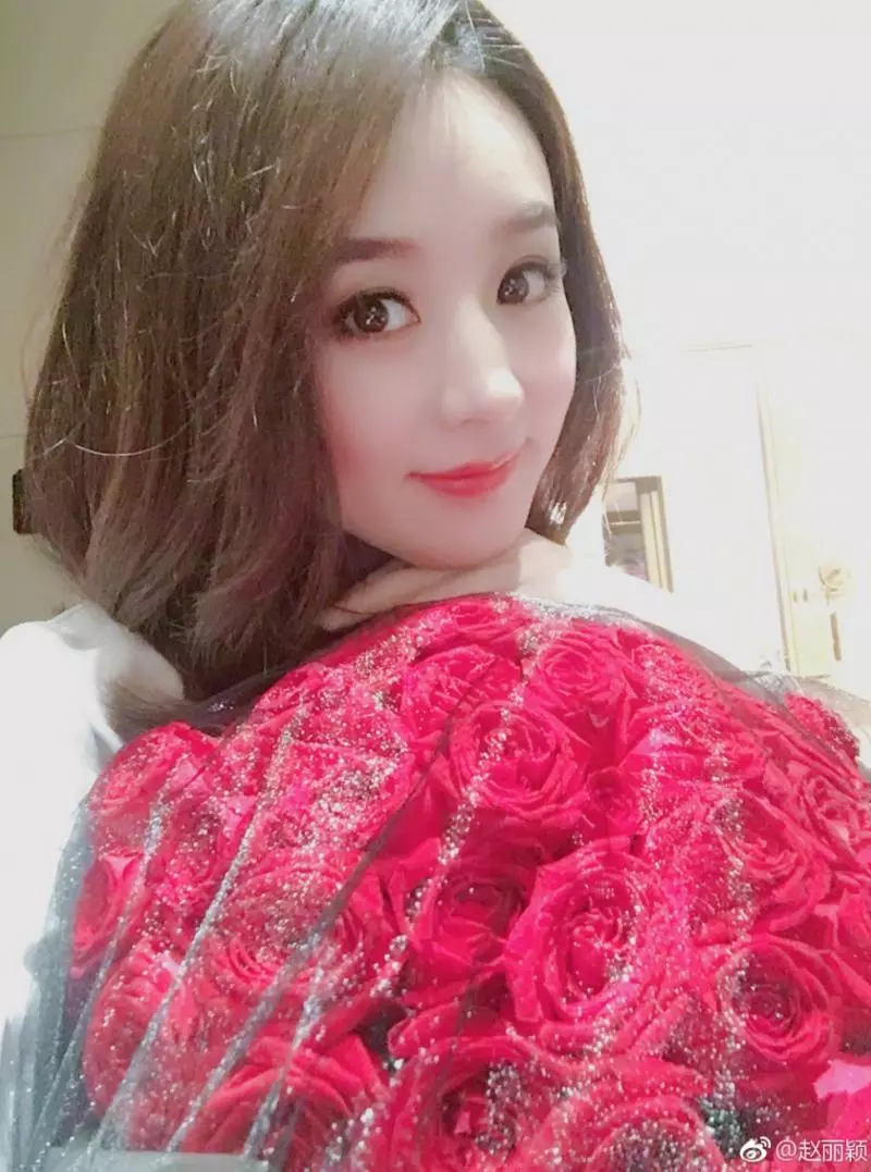 馮紹峰「情史」被挖出!沒想到個個都是「一線女明星」!網友驚:「都是女神...」