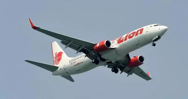 更新!印尼獅航客機起飛13分鐘後失聯墜海,機上189人凶多吉少!