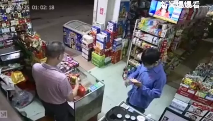 【內附視頻】匪徒半夜打搶便利店!沒想到店主竟是「武林高手」!網友:打得好!