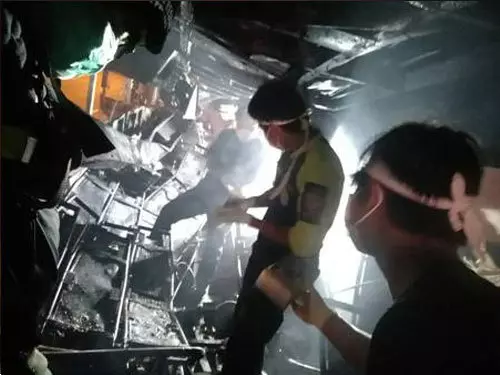 泰國巴士著火21緬勞活活燒死