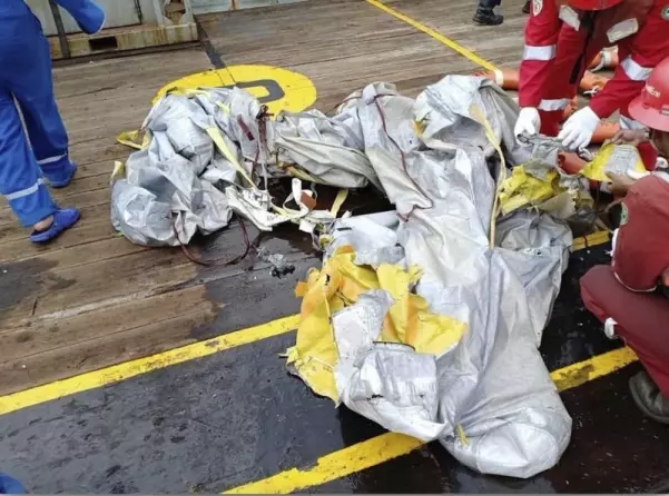 【印尼Lion Air高速墜海】189人恐全罹難,CEO證實客機前一晚飛行曾出問題…
